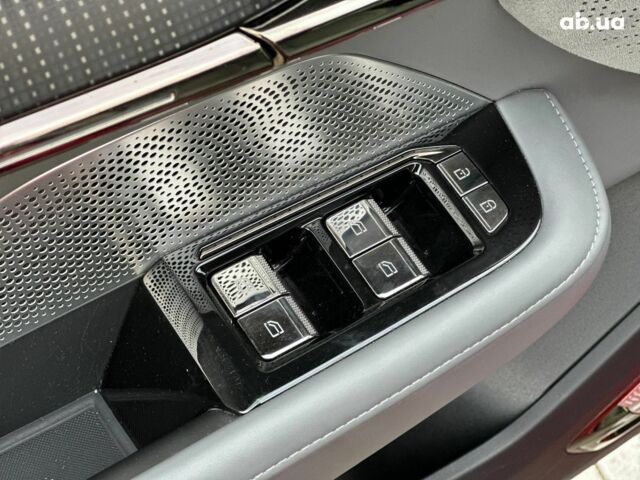 Красный Zeekr 001, объемом двигателя 0 л и пробегом 61 тыс. км за 38980 $, фото 26 на Automoto.ua