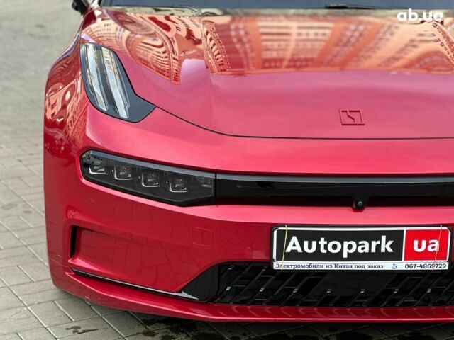 Красный Zeekr 001, объемом двигателя 0 л и пробегом 61 тыс. км за 38980 $, фото 3 на Automoto.ua