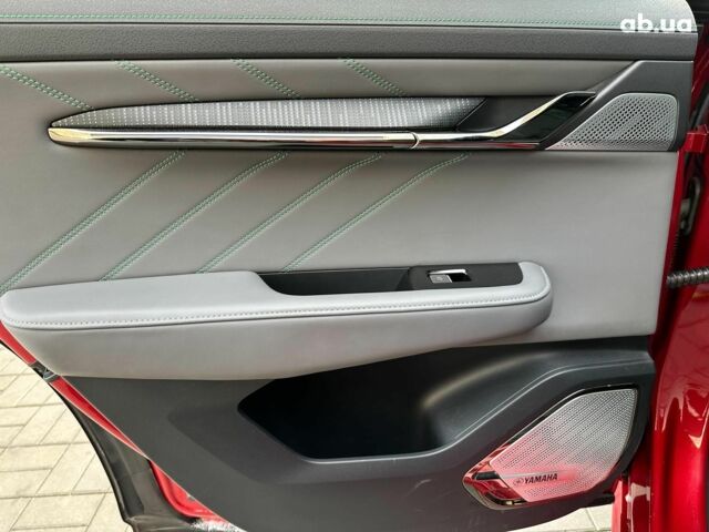 Красный Zeekr 001, объемом двигателя 0 л и пробегом 61 тыс. км за 38980 $, фото 15 на Automoto.ua