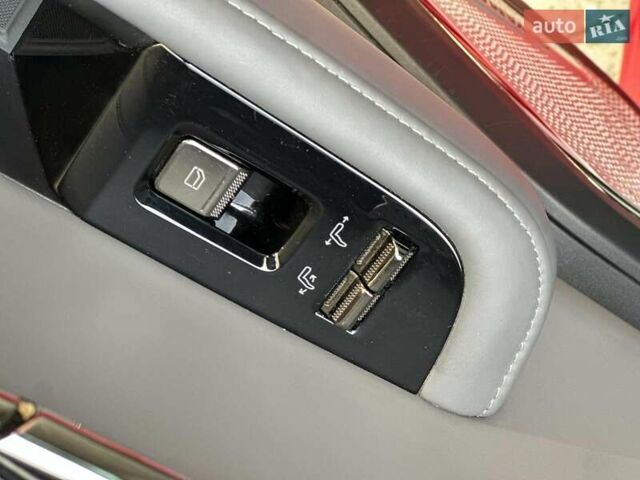 Червоний Zeekr 001, об'ємом двигуна 0 л та пробігом 61 тис. км за 38980 $, фото 20 на Automoto.ua