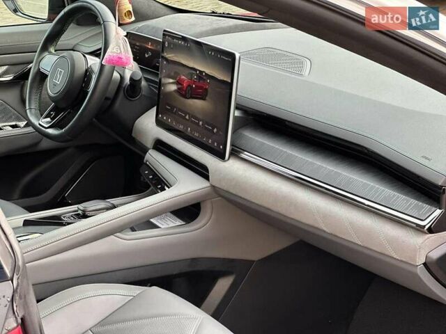 Червоний Zeekr 001, об'ємом двигуна 0 л та пробігом 61 тис. км за 38980 $, фото 22 на Automoto.ua