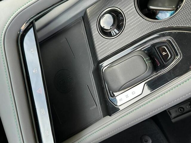 Красный Zeekr 001, объемом двигателя 0 л и пробегом 61 тыс. км за 38980 $, фото 31 на Automoto.ua