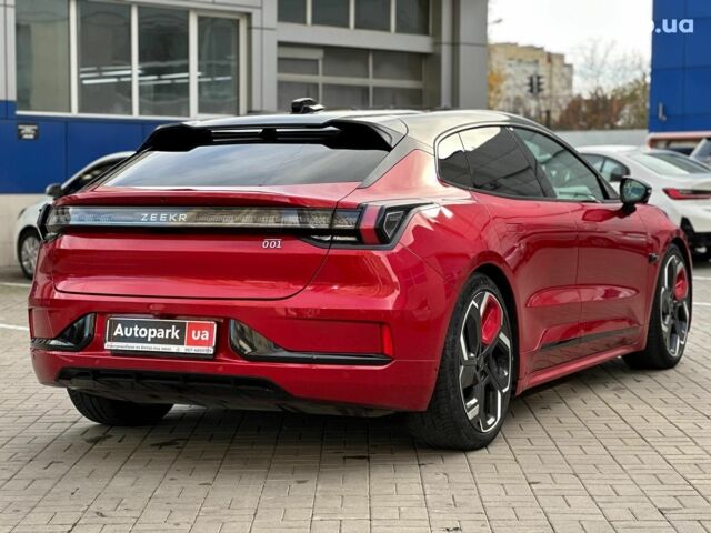 Красный Zeekr 001, объемом двигателя 0 л и пробегом 61 тыс. км за 38980 $, фото 6 на Automoto.ua