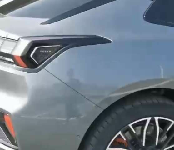 Zeekr 001, объемом двигателя 0 л и пробегом 1 тыс. км за 51990 $, фото 3 на Automoto.ua