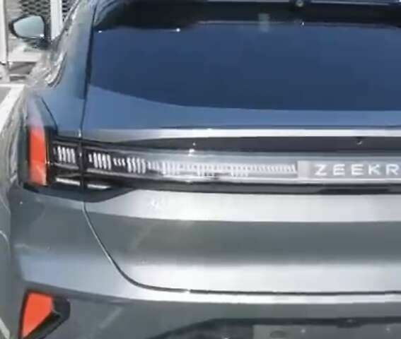 Zeekr 001, объемом двигателя 0 л и пробегом 1 тыс. км за 51990 $, фото 2 на Automoto.ua