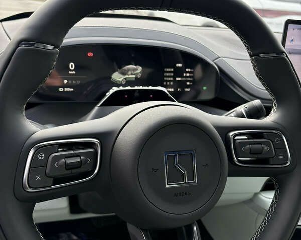 Zeekr 001, объемом двигателя 4.25 л и пробегом 1 тыс. км за 49200 $, фото 26 на Automoto.ua