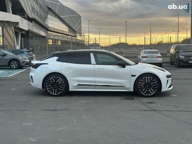 Zeekr 001, объемом двигателя 4.25 л и пробегом 1 тыс. км за 48500 $, фото 5 на Automoto.ua