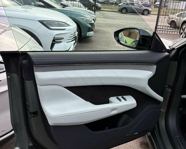 Zeekr 001, объемом двигателя 4.25 л и пробегом 1 тыс. км за 49200 $, фото 17 на Automoto.ua