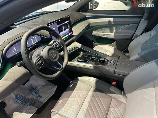 Zeekr 001, объемом двигателя 4.25 л и пробегом 1 тыс. км за 41000 $, фото 13 на Automoto.ua