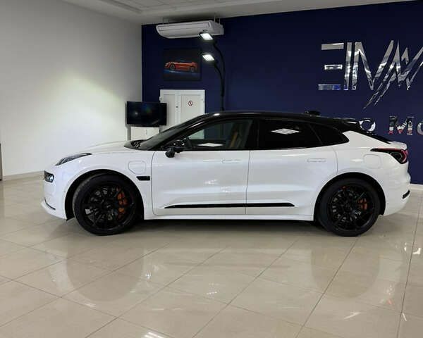 Zeekr 001, объемом двигателя 0 л и пробегом 14 тыс. км за 41999 $, фото 22 на Automoto.ua
