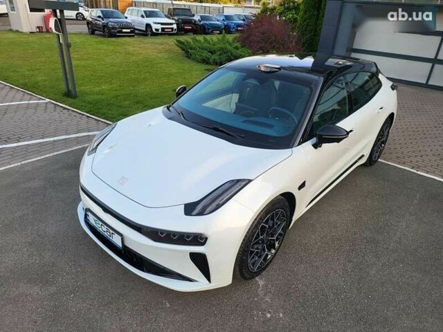 Zeekr 001, объемом двигателя 0 л и пробегом 1 тыс. км за 42988 $, фото 2 на Automoto.ua