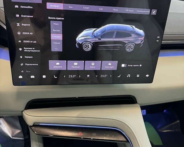 Zeekr 001, объемом двигателя 0 л и пробегом 1 тыс. км за 49200 $, фото 10 на Automoto.ua