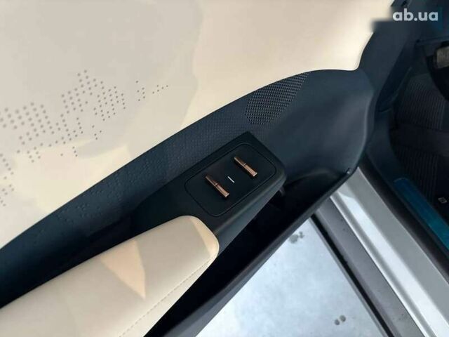 Zeekr 001, объемом двигателя 0 л и пробегом 1 тыс. км за 28700 $, фото 14 на Automoto.ua