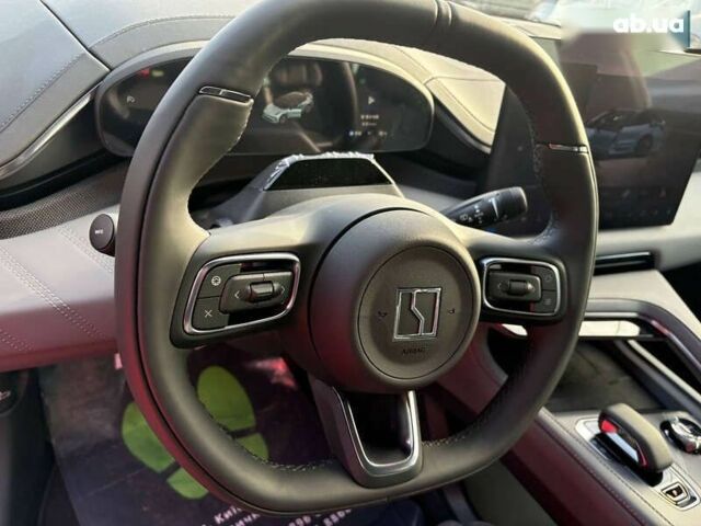 Zeekr 001, объемом двигателя 0 л и пробегом 1 тыс. км за 39500 $, фото 18 на Automoto.ua