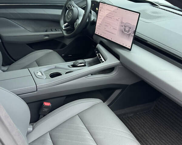 Zeekr 001, объемом двигателя 0 л и пробегом 22 тыс. км за 46000 $, фото 10 на Automoto.ua