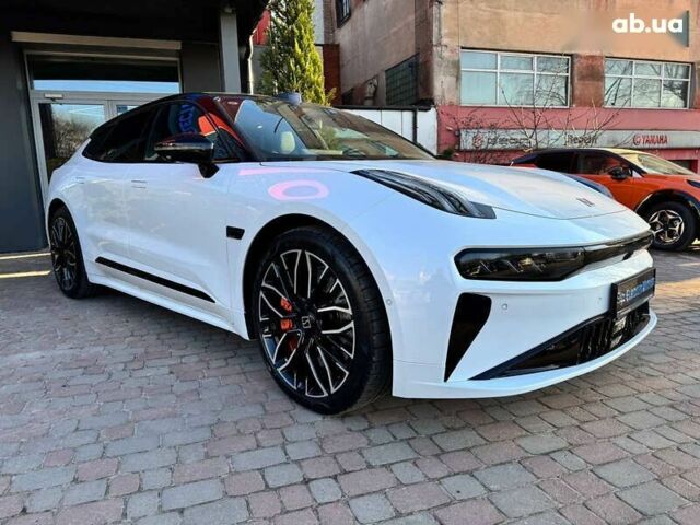 Zeekr 001, объемом двигателя 0 л и пробегом 1 тыс. км за 50470 $, фото 10 на Automoto.ua