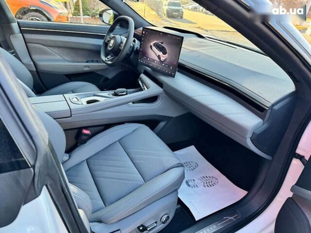 Zeekr 001, объемом двигателя 0 л и пробегом 1 тыс. км за 50470 $, фото 26 на Automoto.ua