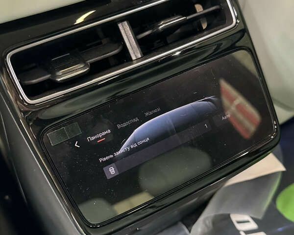 Zeekr 001, объемом двигателя 0 л и пробегом 1 тыс. км за 49200 $, фото 19 на Automoto.ua