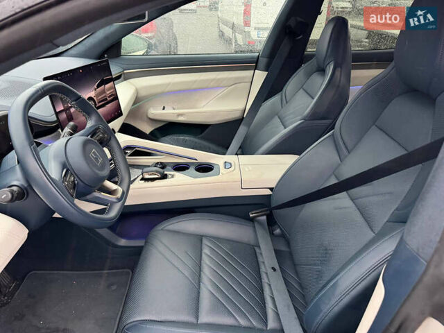 Zeekr 001 2024 в Львове на Automoto.ua Zeekr 001, объемом двигателя 0 л и пробегом 9 тыс. км за 44999 $, фото 6 на Automoto.ua