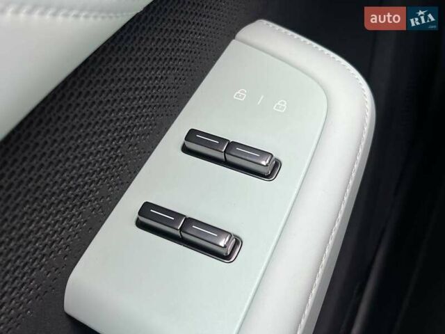 Zeekr 001, об'ємом двигуна 0 л та пробігом 10 тис. км за 42000 $, фото 13 на Automoto.ua