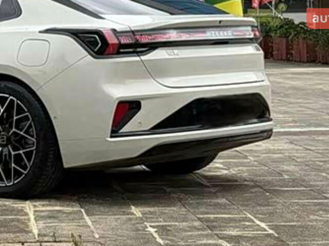 Zeekr 001, об'ємом двигуна 0 л та пробігом 0 тис. км за 42900 $, фото 18 на Automoto.ua