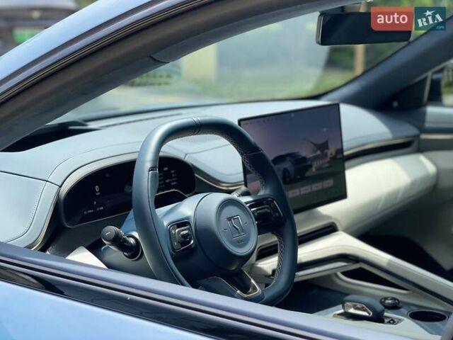 Zeekr 001, объемом двигателя 0 л и пробегом 12 тыс. км за 43900 $, фото 3 на Automoto.ua