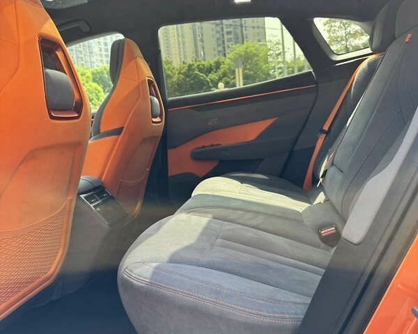 Zeekr 001, объемом двигателя 0 л и пробегом 6 тыс. км за 48925 $, фото 5 на Automoto.ua