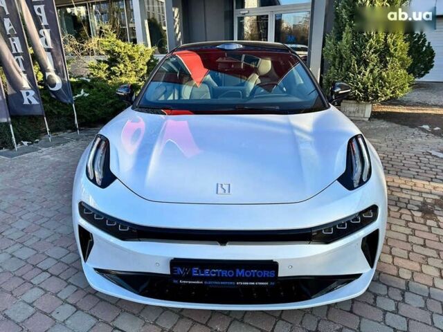 Zeekr 001, объемом двигателя 0 л и пробегом 1 тыс. км за 50470 $, фото 8 на Automoto.ua