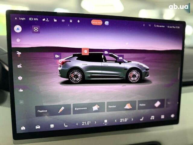 Zeekr 001, объемом двигателя 0 л и пробегом 12 тыс. км за 42900 $, фото 9 на Automoto.ua