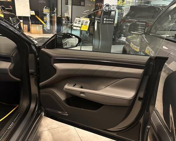 Zeekr 001 2025 в Львове на Automoto.ua Zeekr 001, объемом двигателя 0 л и пробегом 1 тыс. км за 46000 $, фото 10 на Automoto.ua
