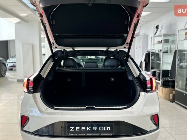 Zeekr 001 2025 року купити нове авто Zeekr 001 2025 року від офіційного дилера SKM-1 Zeekr фото