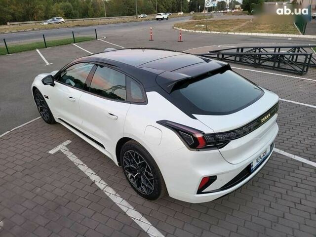 Zeekr 001, объемом двигателя 0 л и пробегом 1 тыс. км за 42488 $, фото 19 на Automoto.ua