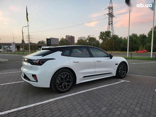 Zeekr 001, объемом двигателя 0 л и пробегом 1 тыс. км за 42488 $, фото 10 на Automoto.ua