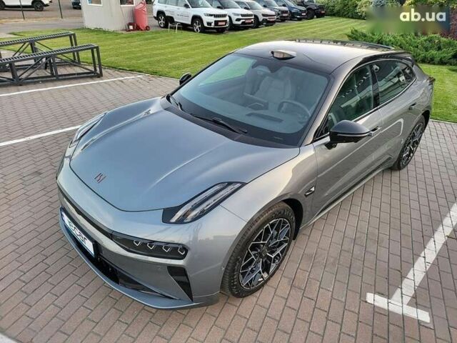 Zeekr 001, объемом двигателя 0 л и пробегом 1 тыс. км за 37888 $, фото 2 на Automoto.ua