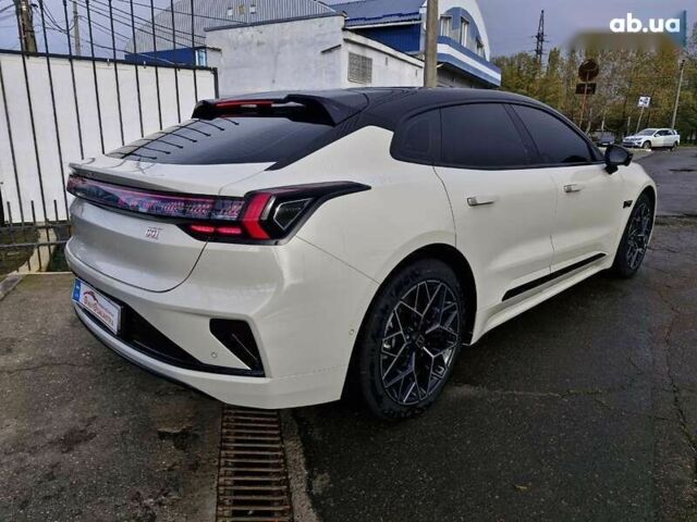 Zeekr 001, объемом двигателя 0 л и пробегом 10 тыс. км за 51999 $, фото 5 на Automoto.ua