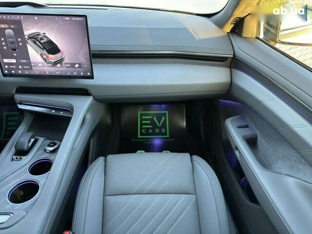 Zeekr 001 2025 у Івано-Франківську на Automoto.ua Zeekr 001, об'ємом двигуна 0 л та пробігом 1 тис. км за 47700 $, фото 23 на Automoto.ua