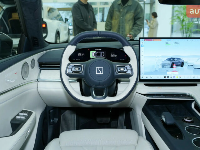 Zeekr 001, об'ємом двигуна 0 л та пробігом 0 тис. км за 56400 $, фото 26 на Automoto.ua