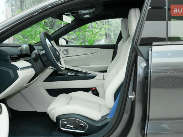 Zeekr 001, объемом двигателя 0 л и пробегом 0 тыс. км за 56400 $, фото 13 на Automoto.ua