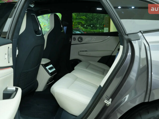 Zeekr 001, об'ємом двигуна 0 л та пробігом 0 тис. км за 56400 $, фото 29 на Automoto.ua