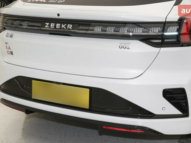 Zeekr 001, об'ємом двигуна 0 л та пробігом 0 тис. км за 51700 $, фото 4 на Automoto.ua