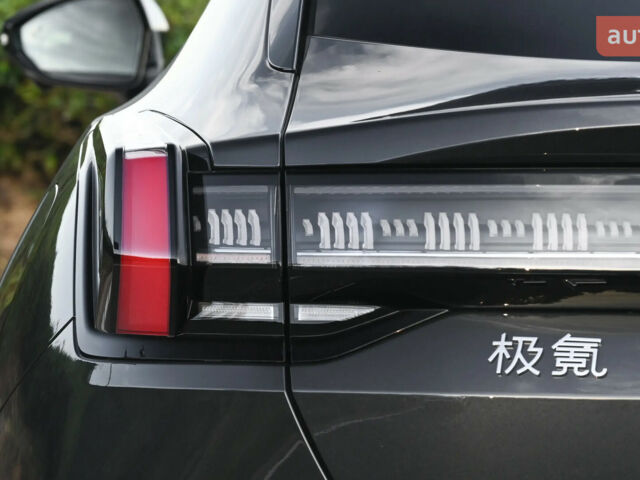 Zeekr 001, объемом двигателя 0 л и пробегом 0 тыс. км за 56400 $, фото 10 на Automoto.ua