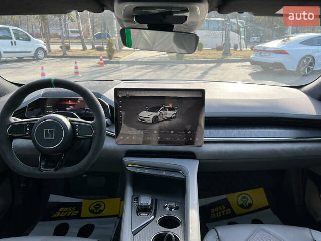 Сірий Zeekr 001, об'ємом двигуна 0 л та пробігом 48 тис. км за 36350 $, фото 16 на Automoto.ua
