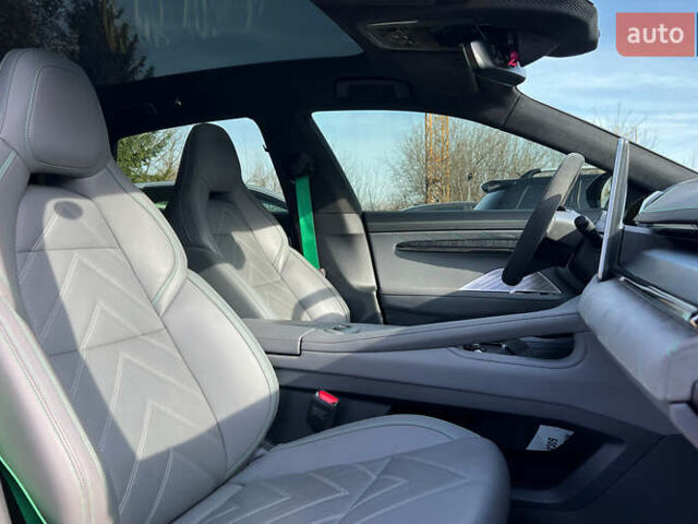 Сірий Zeekr 001, об'ємом двигуна 0 л та пробігом 48 тис. км за 36350 $, фото 12 на Automoto.ua
