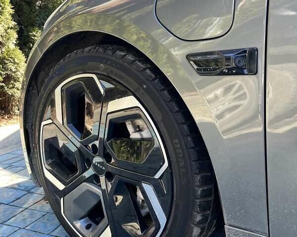 Серый Zeekr 001, объемом двигателя 0 л и пробегом 47 тыс. км за 37500 $, фото 28 на Automoto.ua