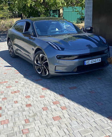 Сірий Zeekr 001, об'ємом двигуна 0 л та пробігом 54 тис. км за 33333 $, фото 1 на Automoto.ua