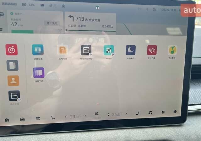 Серый Zeekr 001, объемом двигателя 0 л и пробегом 47 тыс. км за 37500 $, фото 18 на Automoto.ua