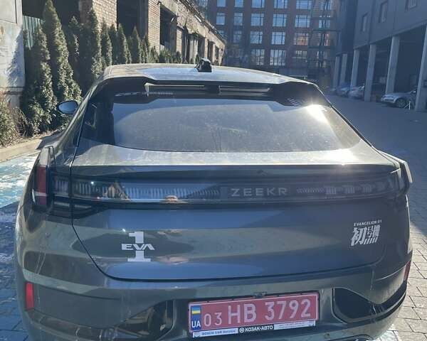 Серый Zeekr 001, объемом двигателя 0 л и пробегом 47 тыс. км за 37500 $, фото 9 на Automoto.ua