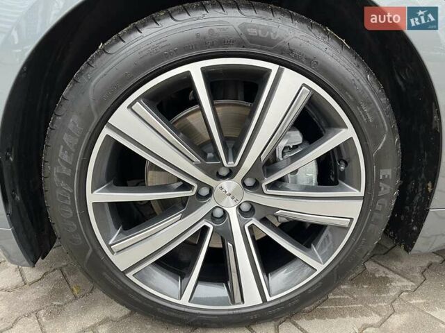 Серый Zeekr 001, объемом двигателя 0 л и пробегом 10 тыс. км за 52100 $, фото 15 на Automoto.ua