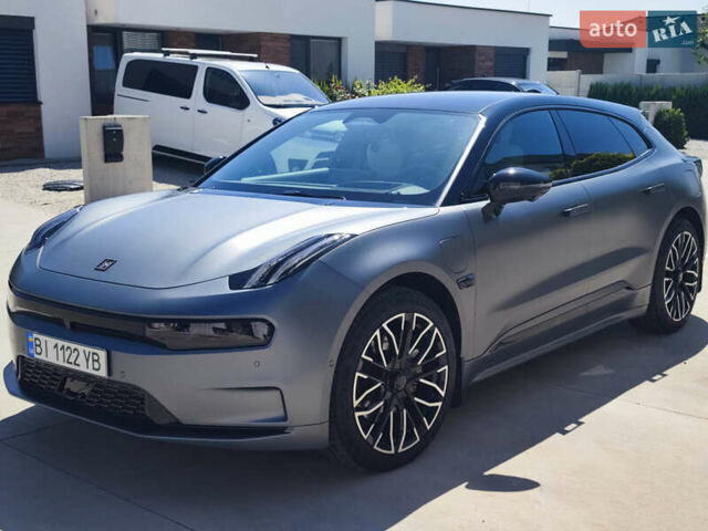 Серый Zeekr 001, объемом двигателя 0 л и пробегом 15 тыс. км за 39000 $, фото 2 на Automoto.ua