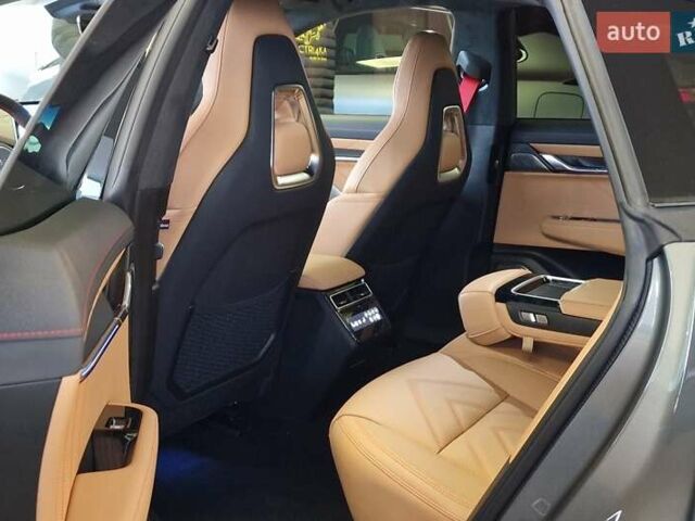 Серый Zeekr 001, объемом двигателя 0 л и пробегом 1 тыс. км за 42500 $, фото 4 на Automoto.ua